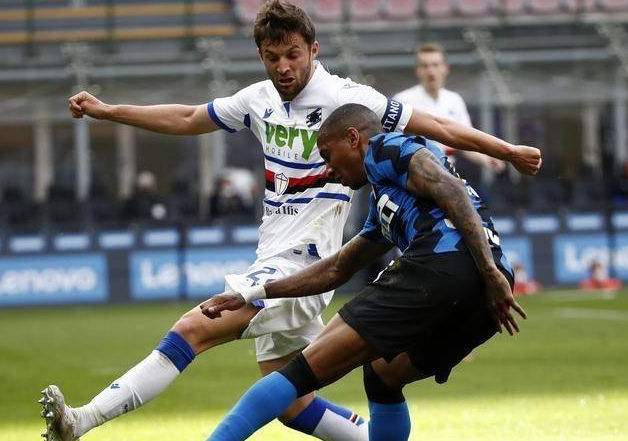 球迷们呼吁 球迷们呼吁